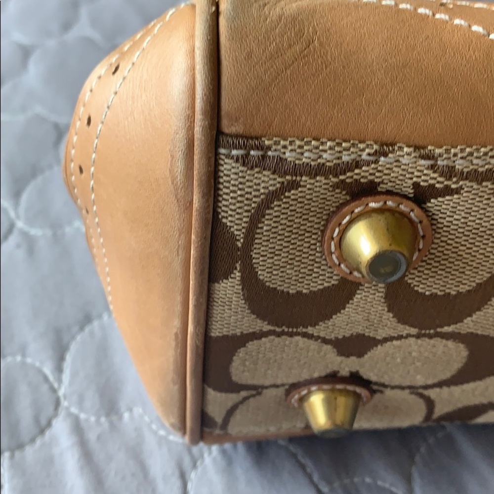 Coach Purse - Picture 6 of 7